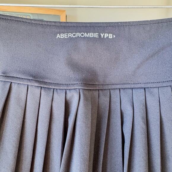 Abercrombie Kids YPB, Black Pleated Skort Skirt, Girls 7/8 - Picture 4 of 9
